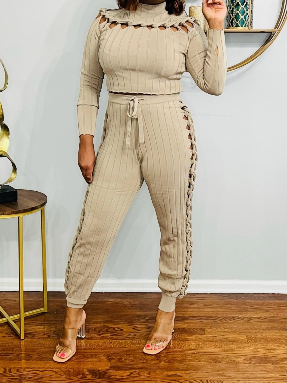 Lattice-Trim Ribbed Knit Jogger Set – Taupe